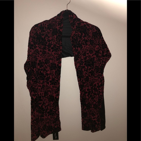 Marcus Adler wrap scarf - Picture 2 of 3